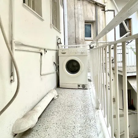 Apartment Smart Near The Metro Athens